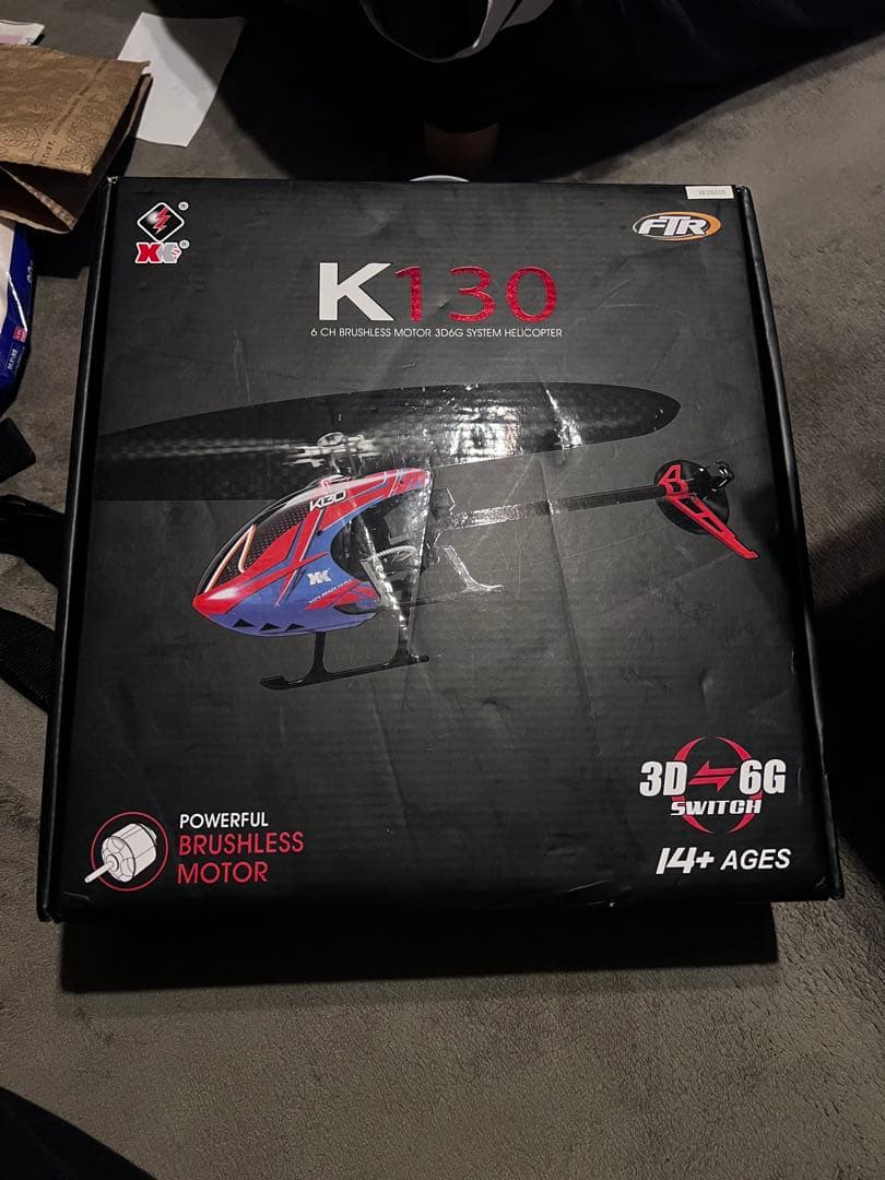 XK K130 ブラシレスモーター付きラジコンヘリ