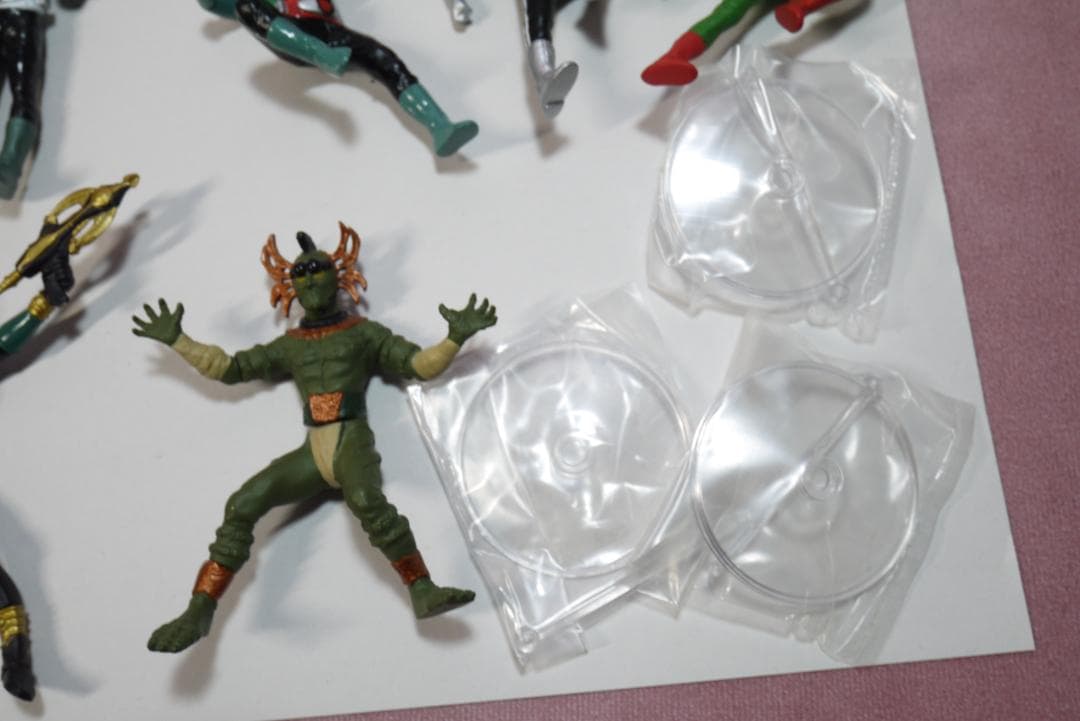 HG 仮面ライダー　怪人　昭和シリーズ　仮面ライダークウガ　30体