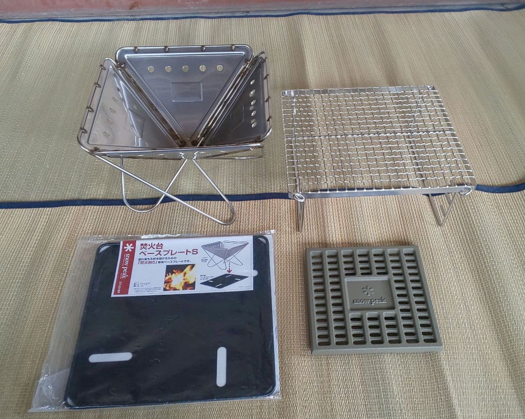 未使用 スノーピーク 焚き火台s 焚火台 グリルネット ベースプレート 炭床