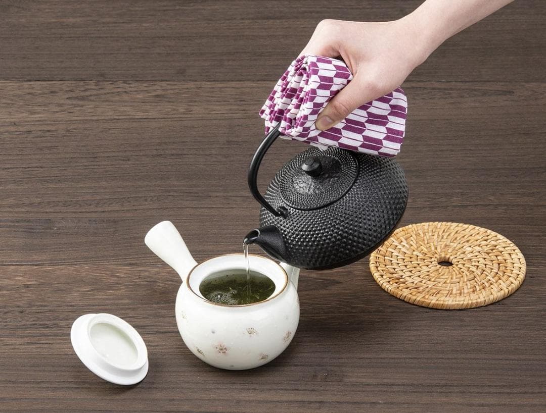 南部鉄器 鉄瓶 「南部鉄瓶　英（はなぶさ）南部池永」 0.6L 直火対応