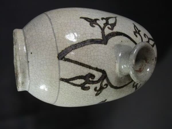 魚の絵柄】李朝 鉄絵 魚文 偏壺 染付 逸品 俵壺