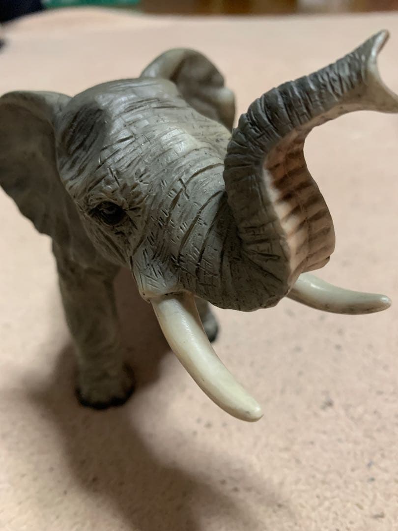 カスターニャ　イタリア製置物　 アンティーク　アフリカゾウ　castagna