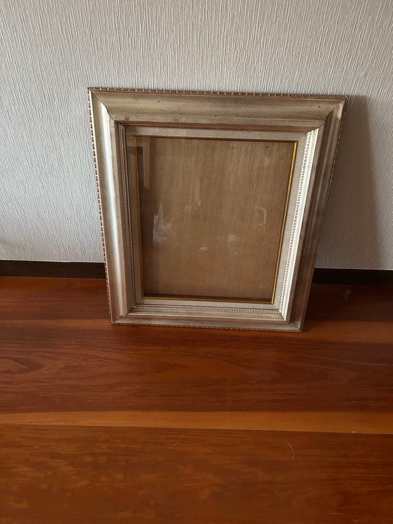 【即購入OK!‼️】アンティーク　額縁　絵画　フレーム　シルバーゴールド　ホワイト
