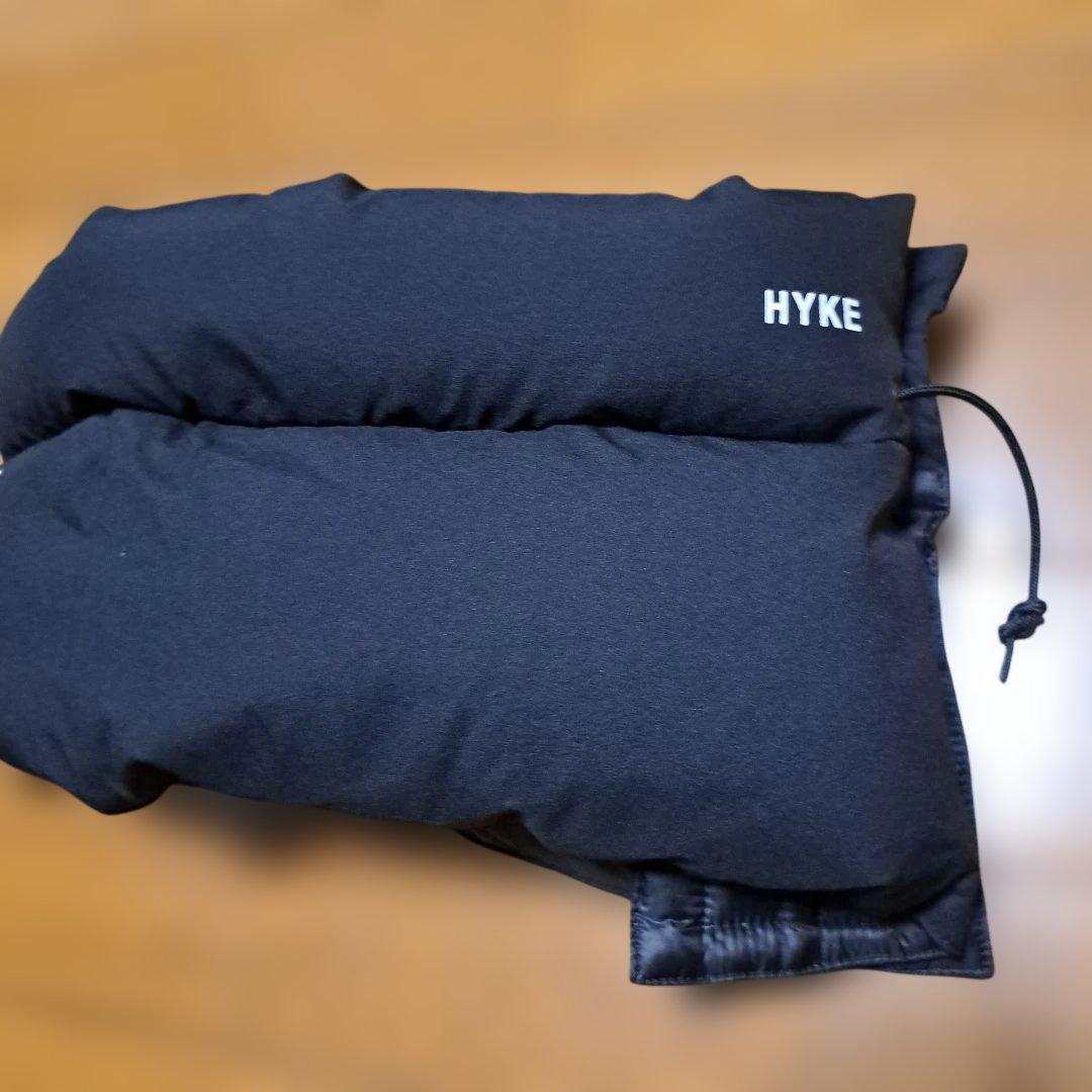 【美品】The North Face x HYKEコラボ ダウンネックゲイター