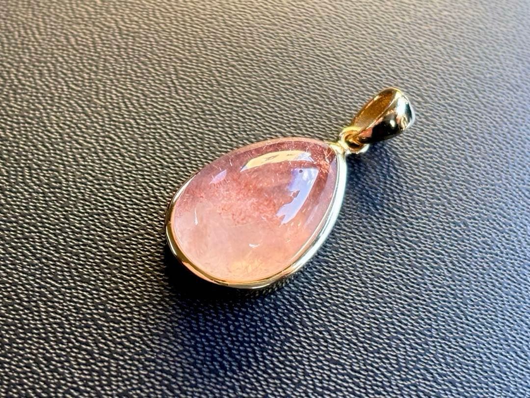 夢幻品質　女神が創造した究極の守護石　幻のカザフスタン産ストロベリークォーツPT