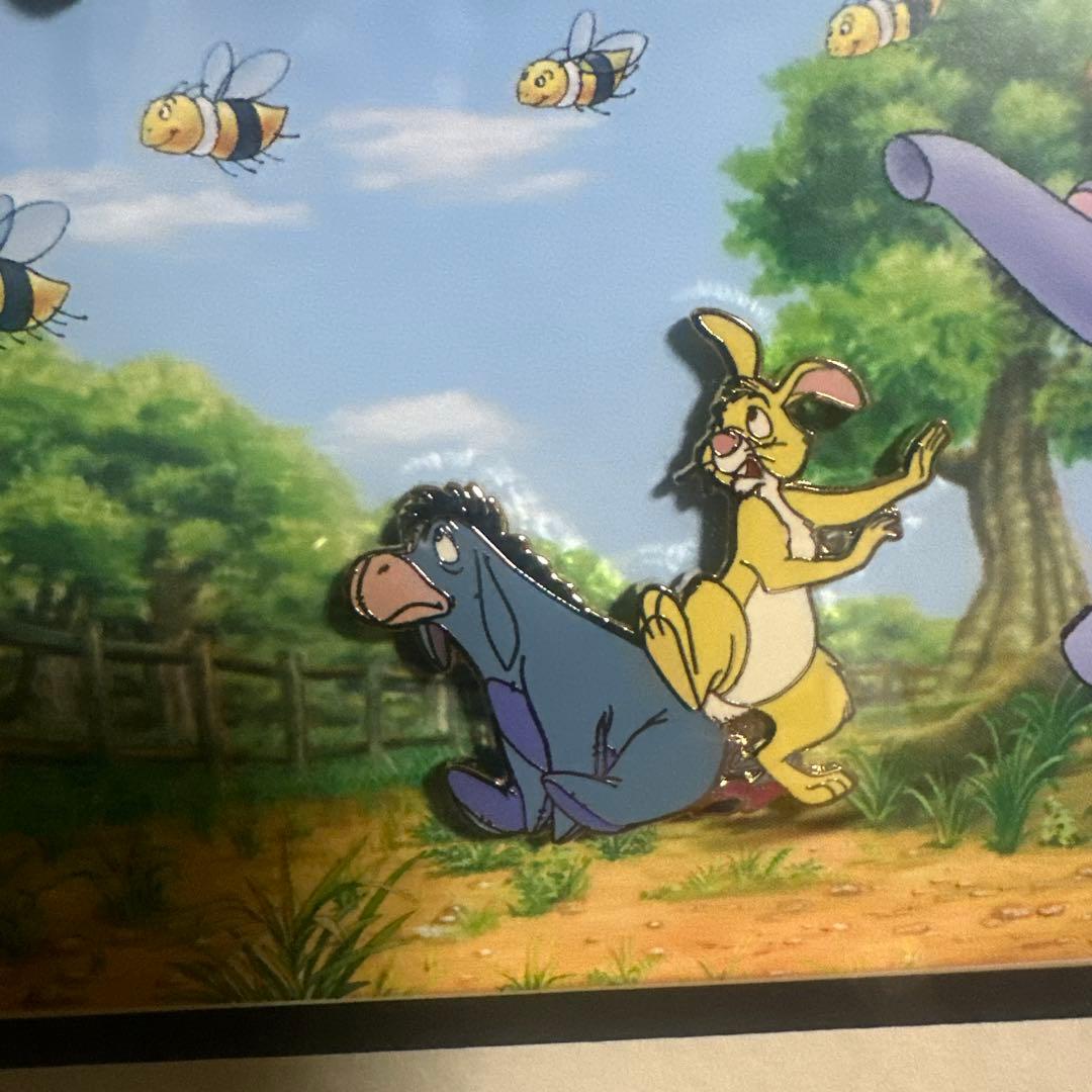 世界限定80くまのプーさん 額装ピンバッチ