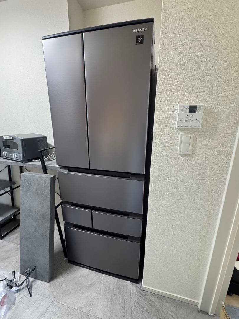 SHARP 4ドア冷蔵庫 大容量 グレー