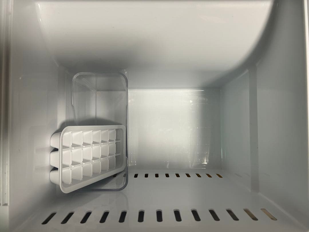 【美品/送料込】Panasonic 冷蔵庫 NR-B16C1-W（2024年製）