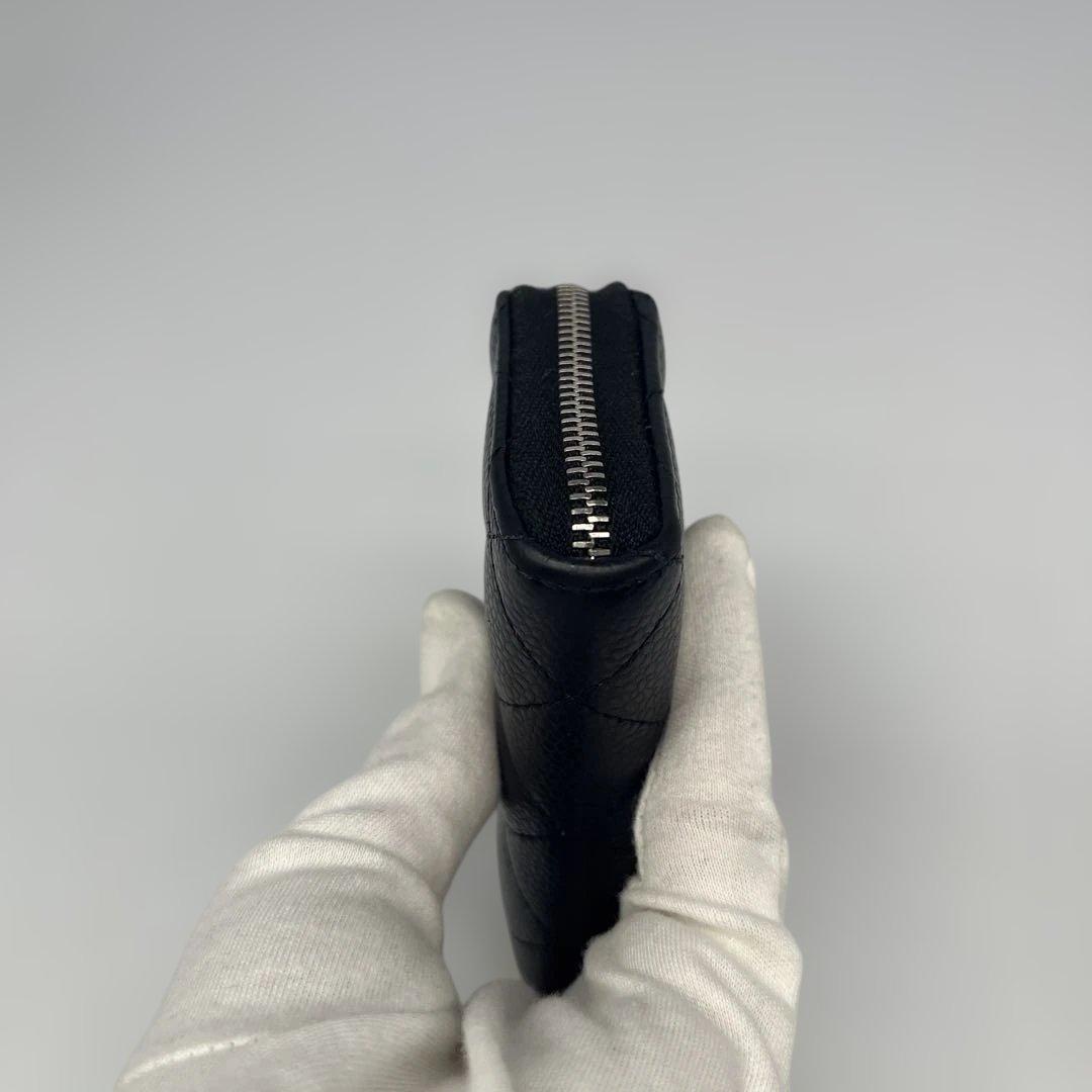 【極美品】CHANEL シャネル クラシックジップパース ケアカードあり