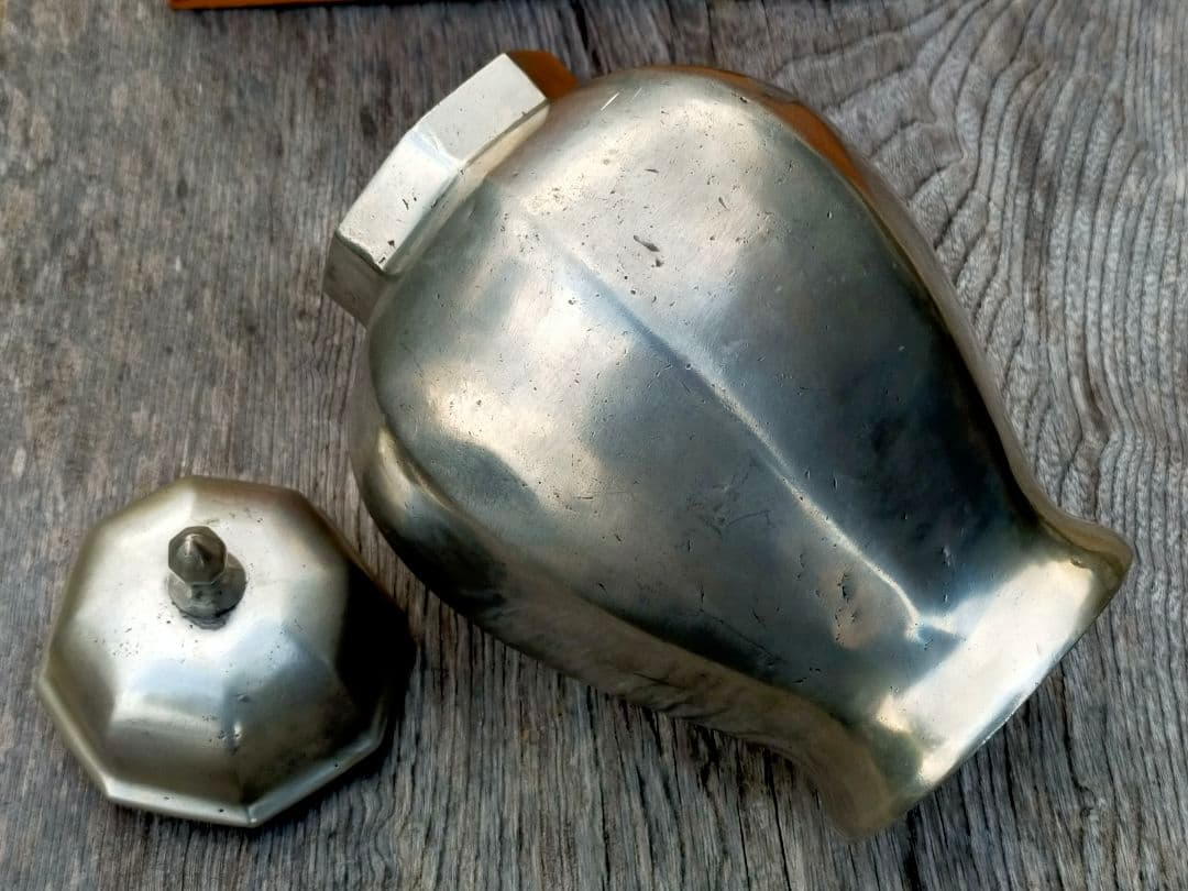 ♥アンティーク　イタリア製　錫製　沈香壺　骨董品　沈香壷