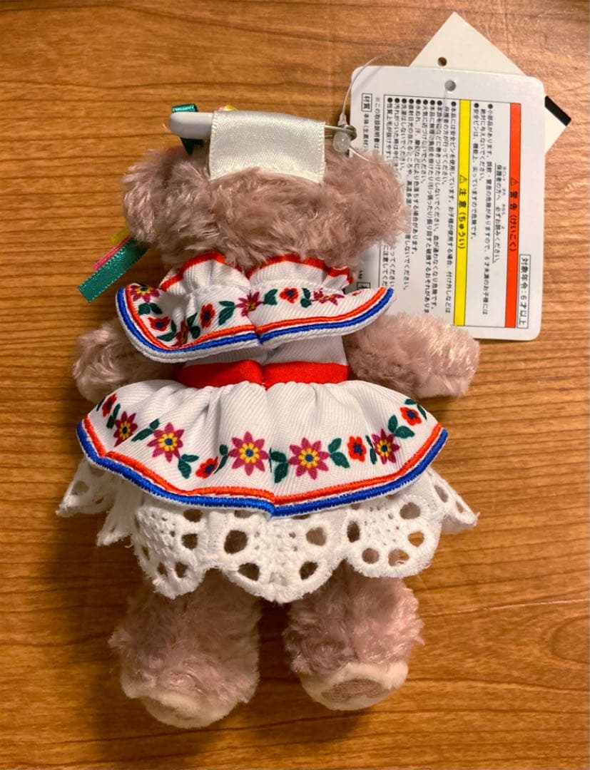 ダッフィー シェリーメイ ぬいぐるみバッジ サルードス・アミーゴス！ ラテン