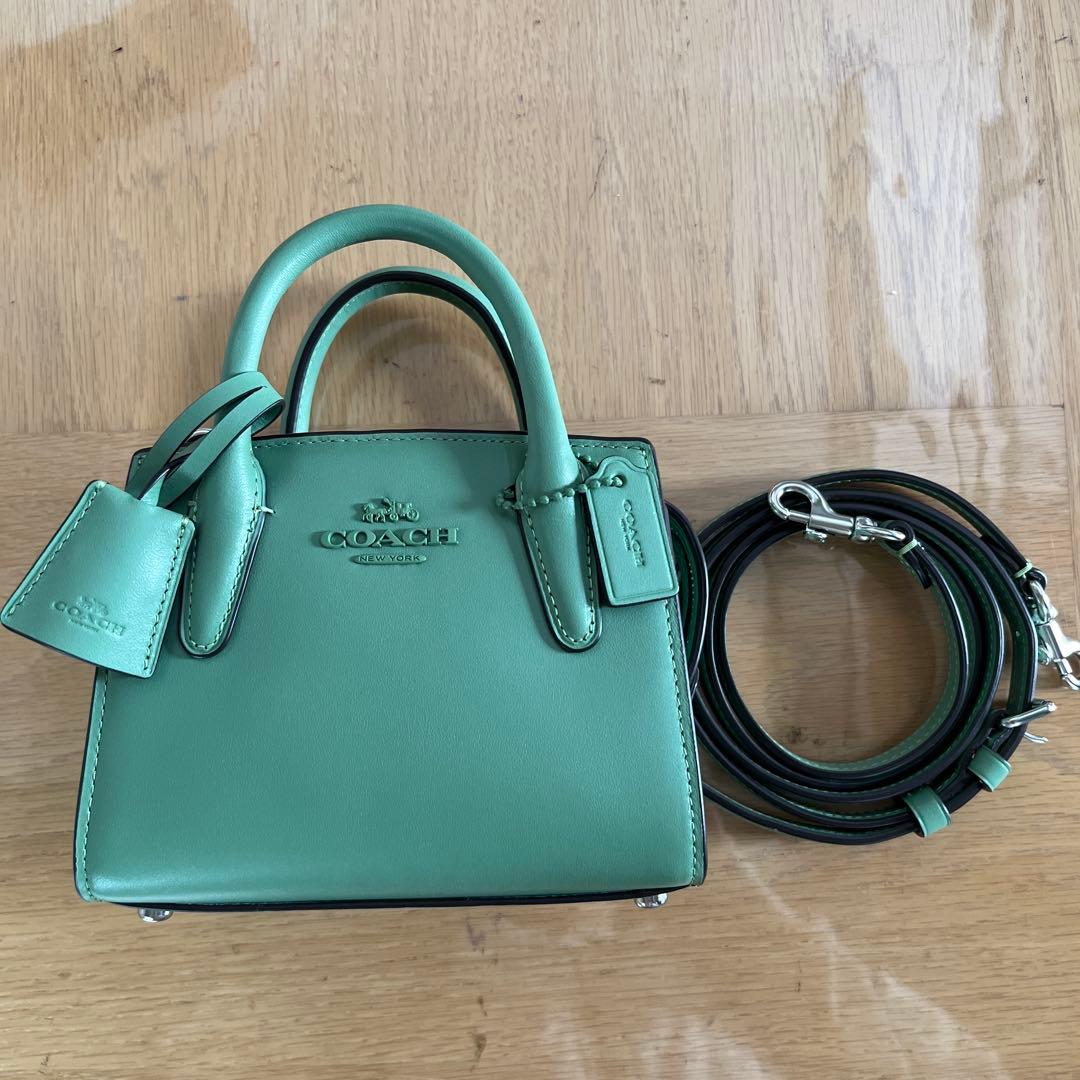 COACH ミントグリーン ショルダーバッグ