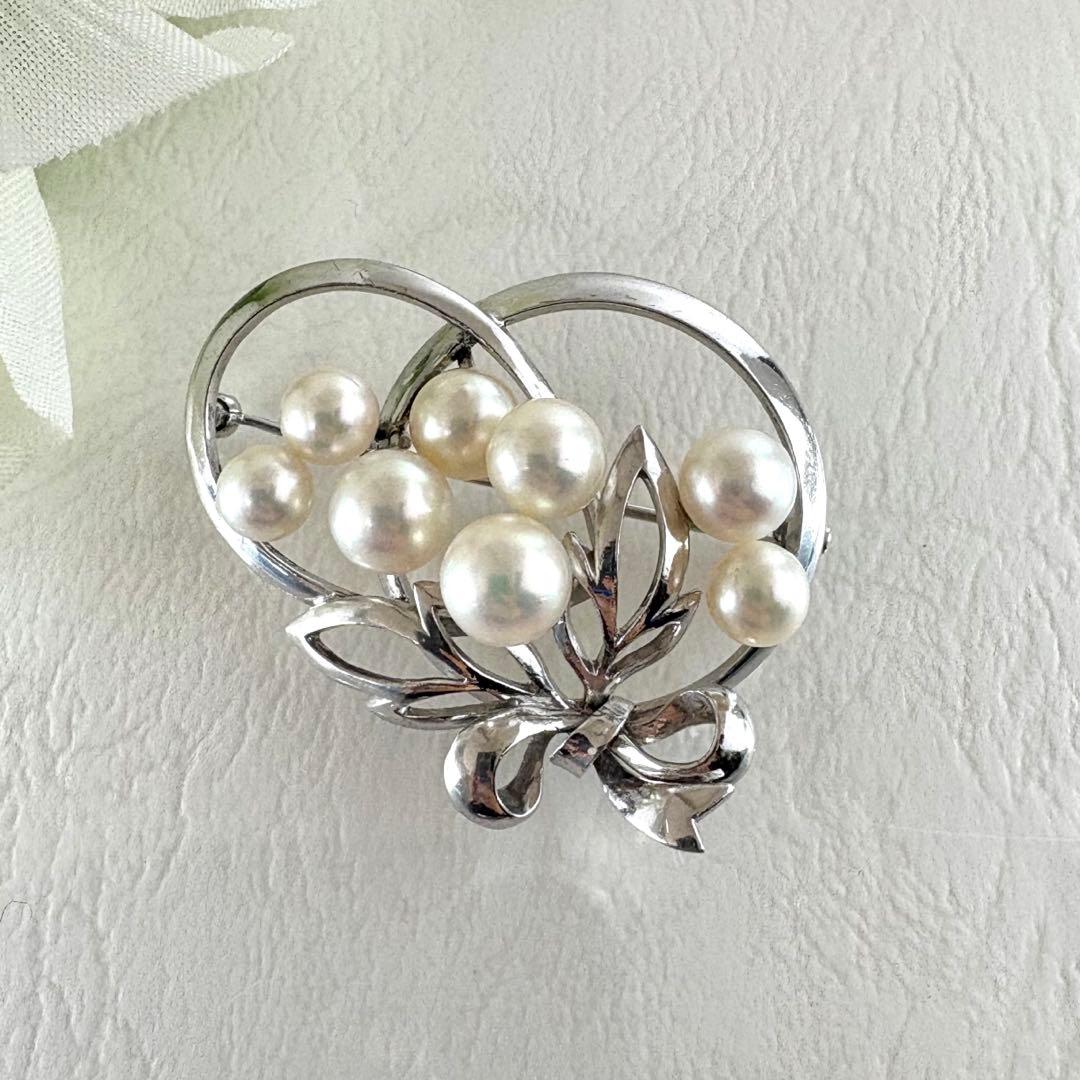 ⭐︎皇室御用達ブランド⭐︎ミキモト　シルバー　パール　ブローチ　花束デザイン