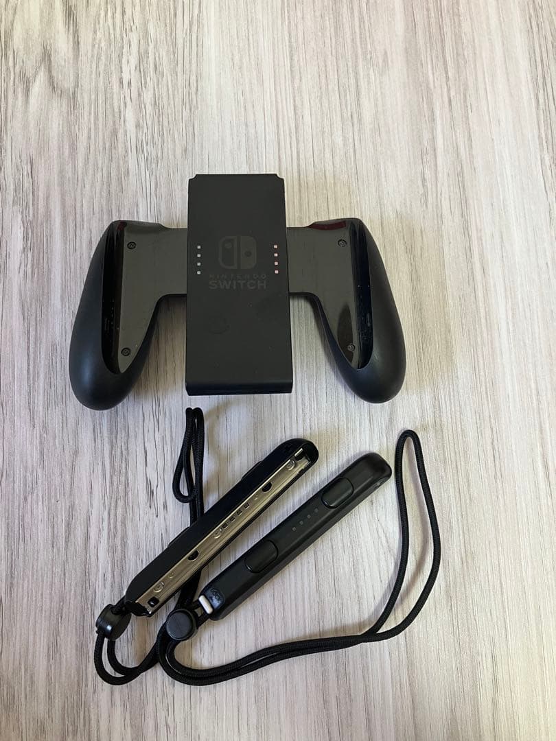 【美品】Nintendo Switch 本体 青/赤 Joy-Con