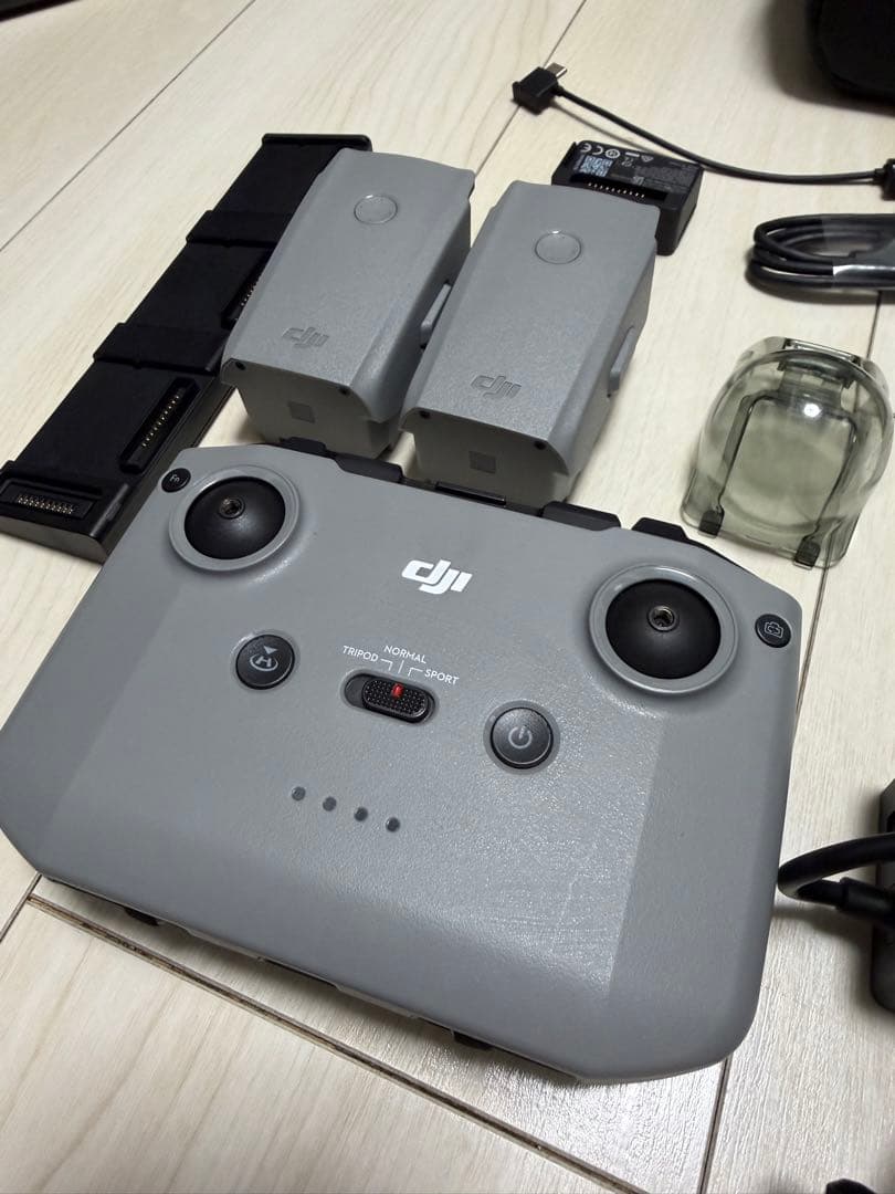 【当日発送】【注）機体以外】ドローンDJI Mavic Air 2 COMBO