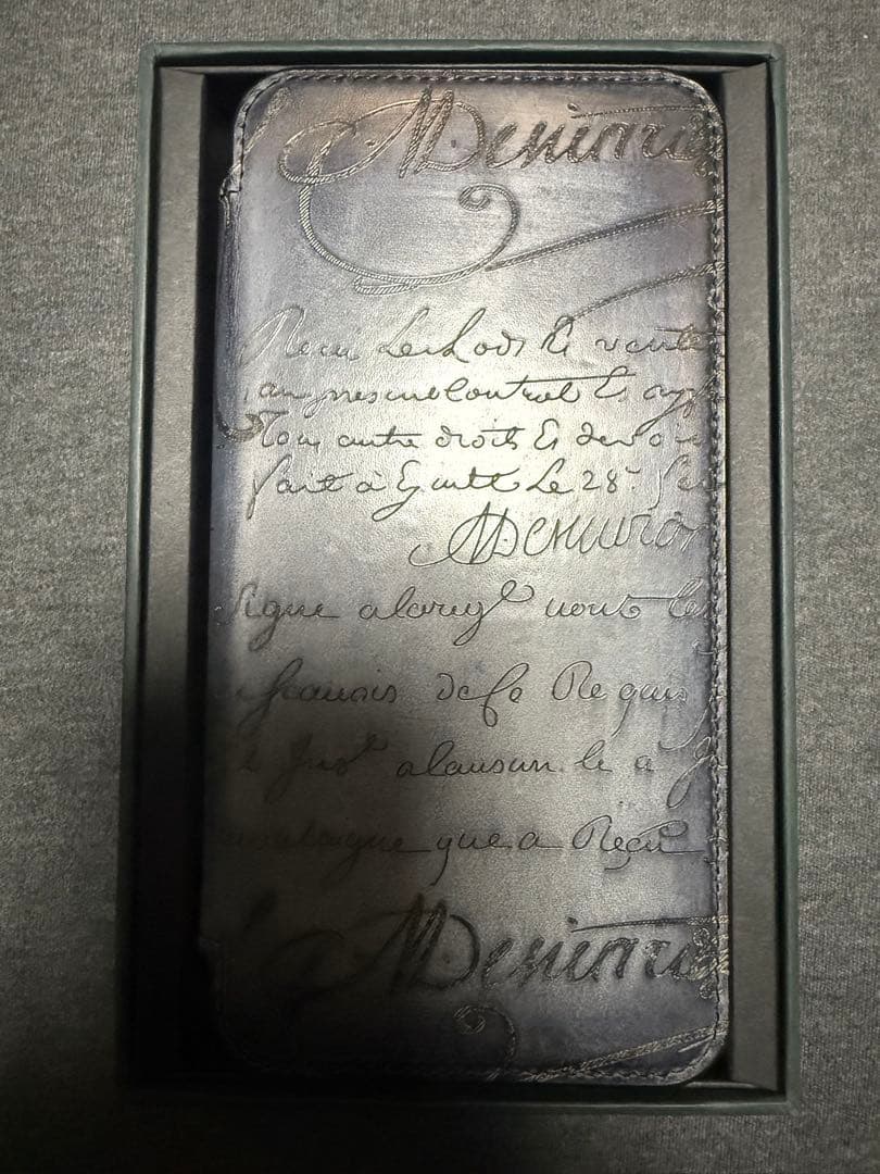 ベルルッティ Berluti iPhone 16 Pro Max ケース