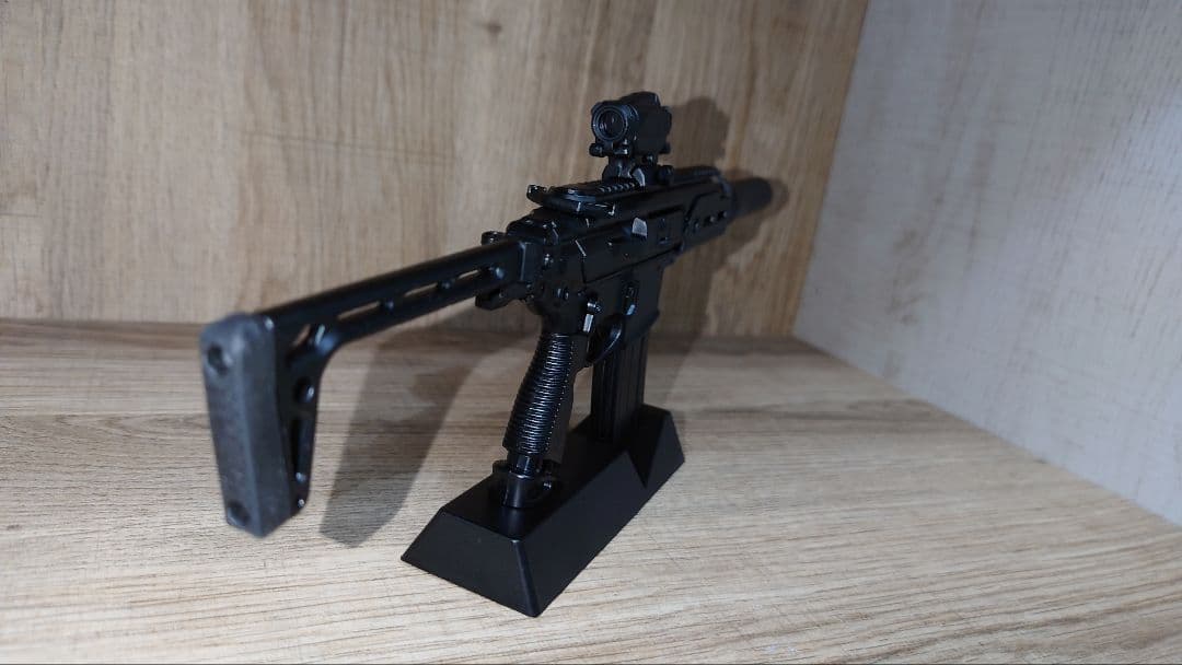 精巧1/3スケール　ミニチュア模型　SIG MCX