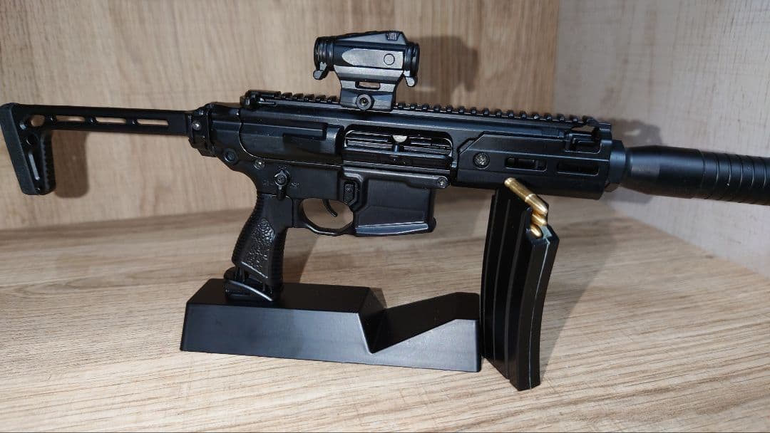 精巧1/3スケール　ミニチュア模型　SIG MCX