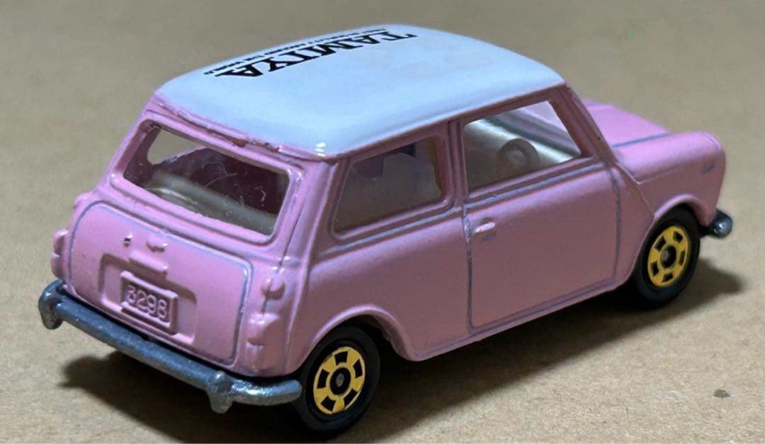 訳あり トミカ ミニクーパー クリヤマ模型 タミヤ ピンク