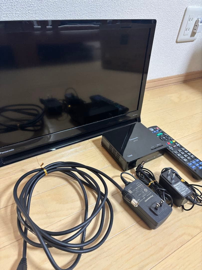 Panasonic プライベートビエラ ポータブルテレビ UN-19F11D