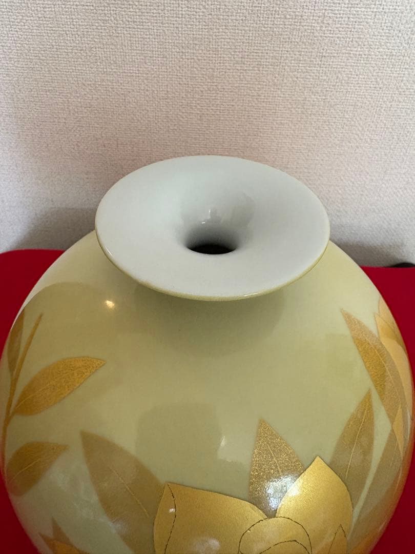 人間国宝 吉田美統『釉裏金彩 泰山木文 花瓶』Y35 共箱 共布 陶歴 立札付