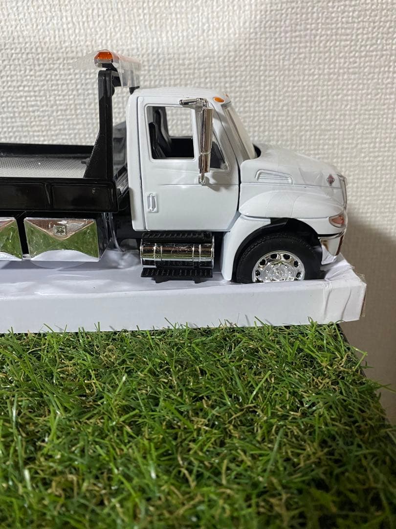 ミニカー Jada Toys 1/24 International Durastar
