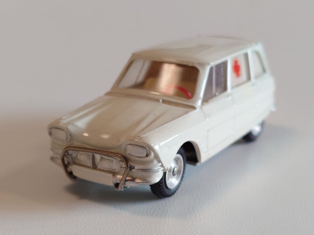 Dalia Solido 　NO.33 CITROEN AMI 6