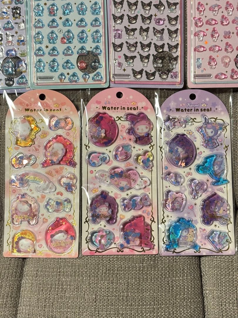 【正規品】サンリオ　ボンボンドロップシール　ミニ　ウォーターインシール　11枚