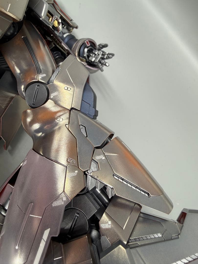 s*a様 ガンプラMG サザビー Ver.Ka 完成品 メタリック塗装仕上げ