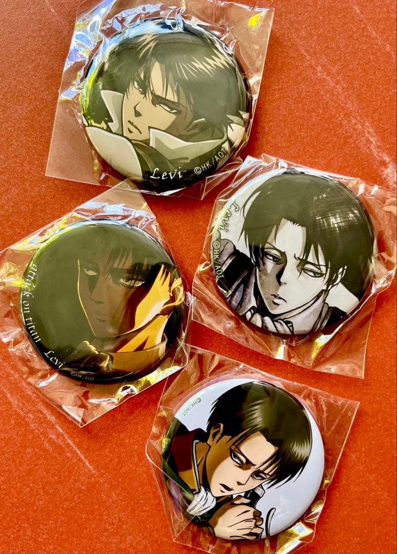 【進撃の巨人】缶バッジコレクションPart1&2〈リヴァイ〉　※シークレットあり