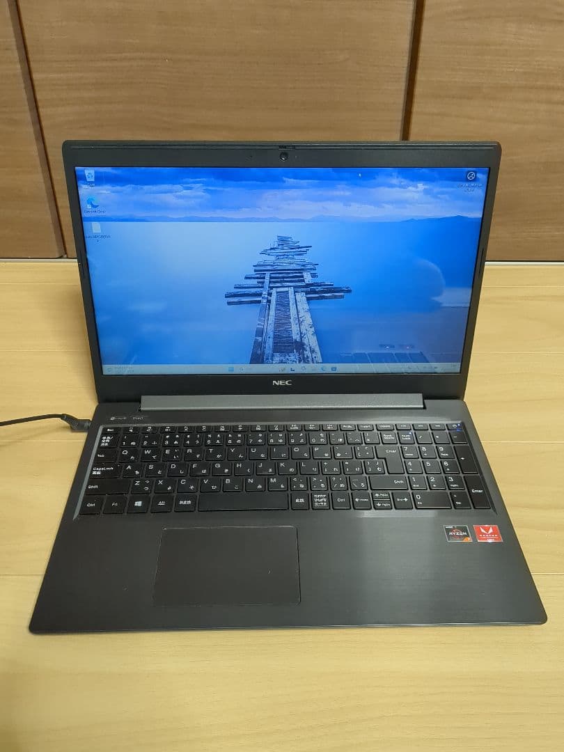 NEC LAVIE Direct Ryzen 7 メモリ8GB SSD256GB