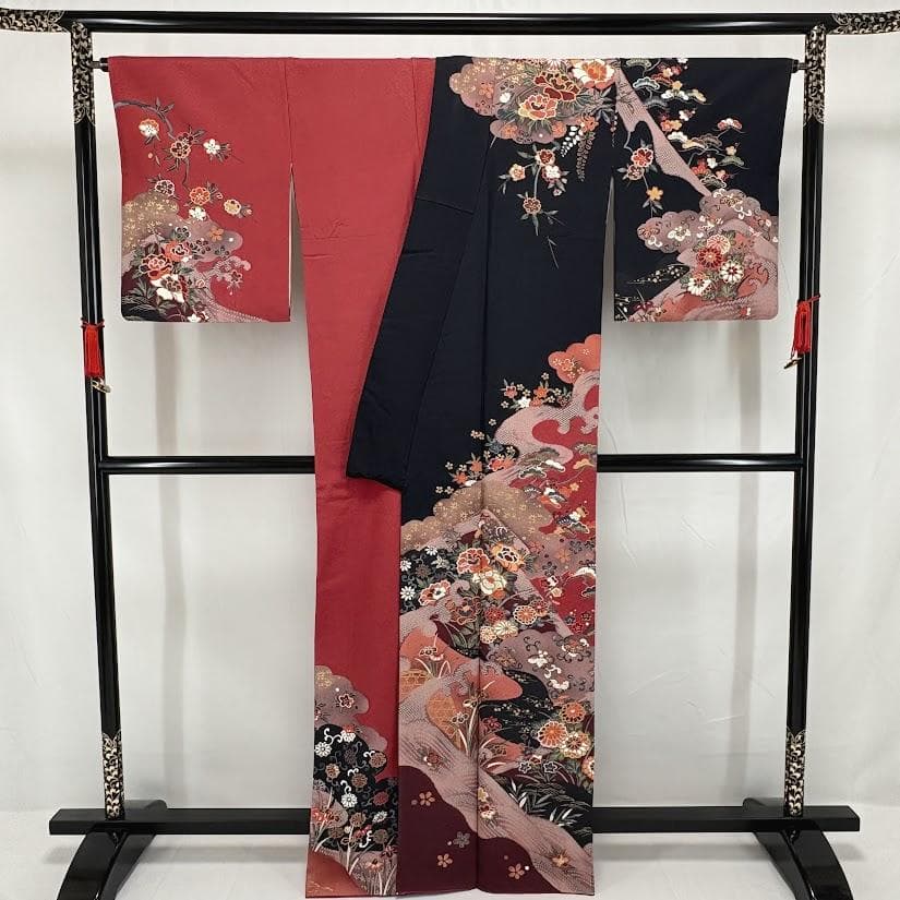 ゆりのはな　訪問着　京友禅ボカシ染め　金彩入り　紋意匠　吉祥模様　正絹　A504