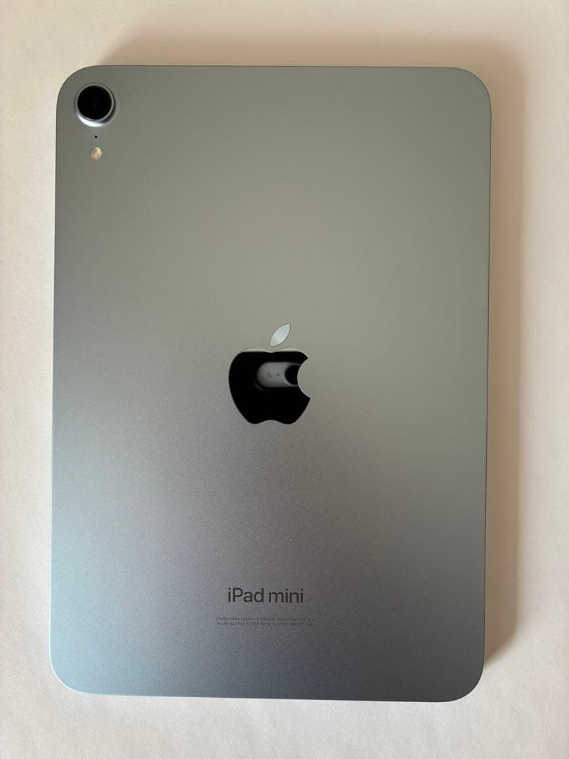 iPad mini 第7世代(A17Pro) ブルーwifiモデル中古美品　箱無