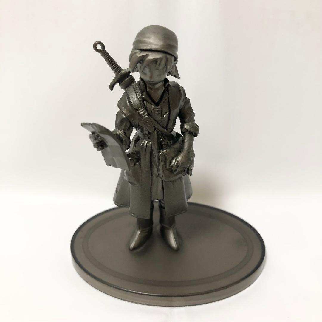 【匿名配送】超レア！シークレットあり！ドラクエ8 キャラクター フィギュア 4体