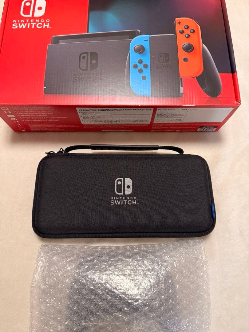 Switch本体　ケース・プロコン付き