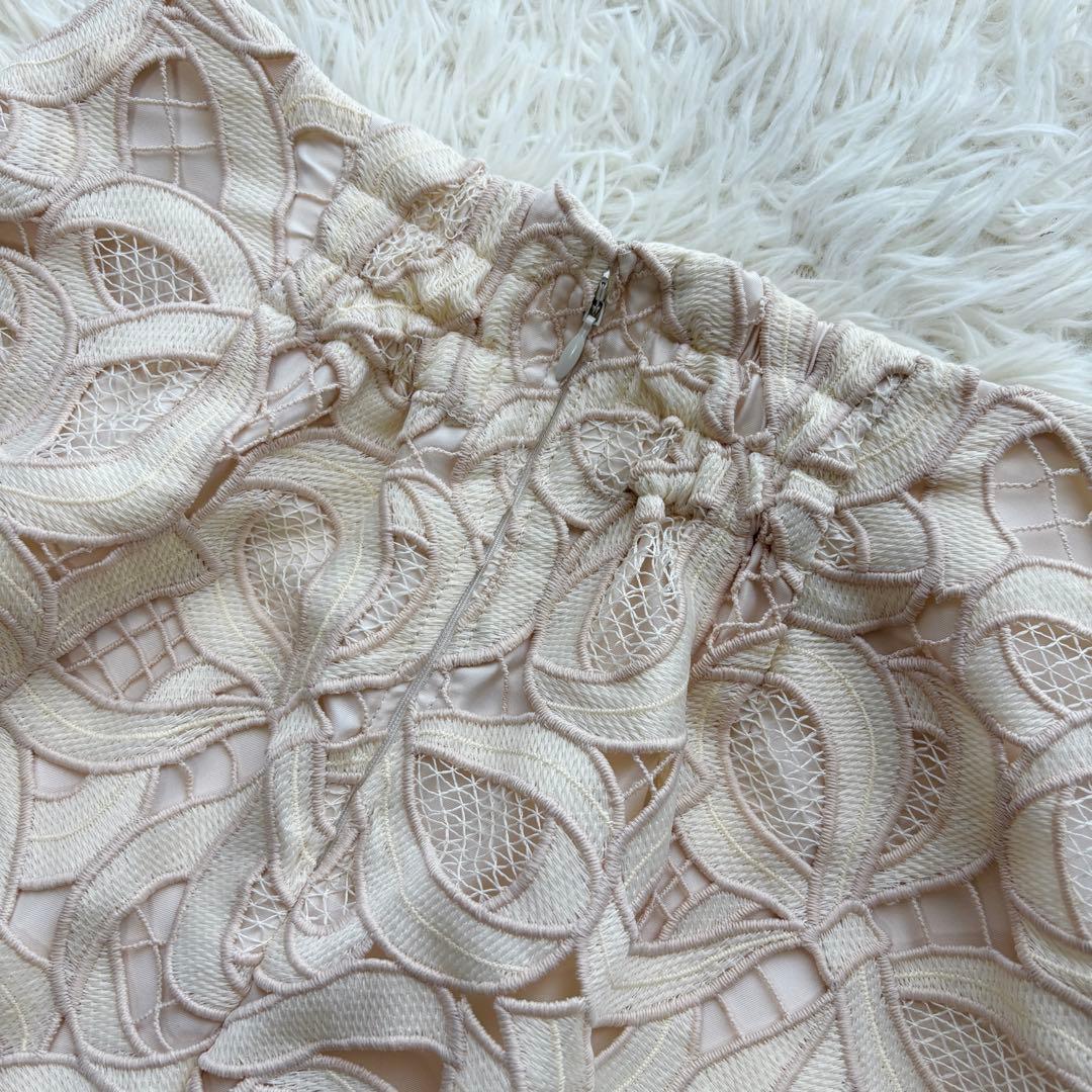 【未使用品】 23年　エムズグレイシー　リボンレースタイトスカート　刺繍　36