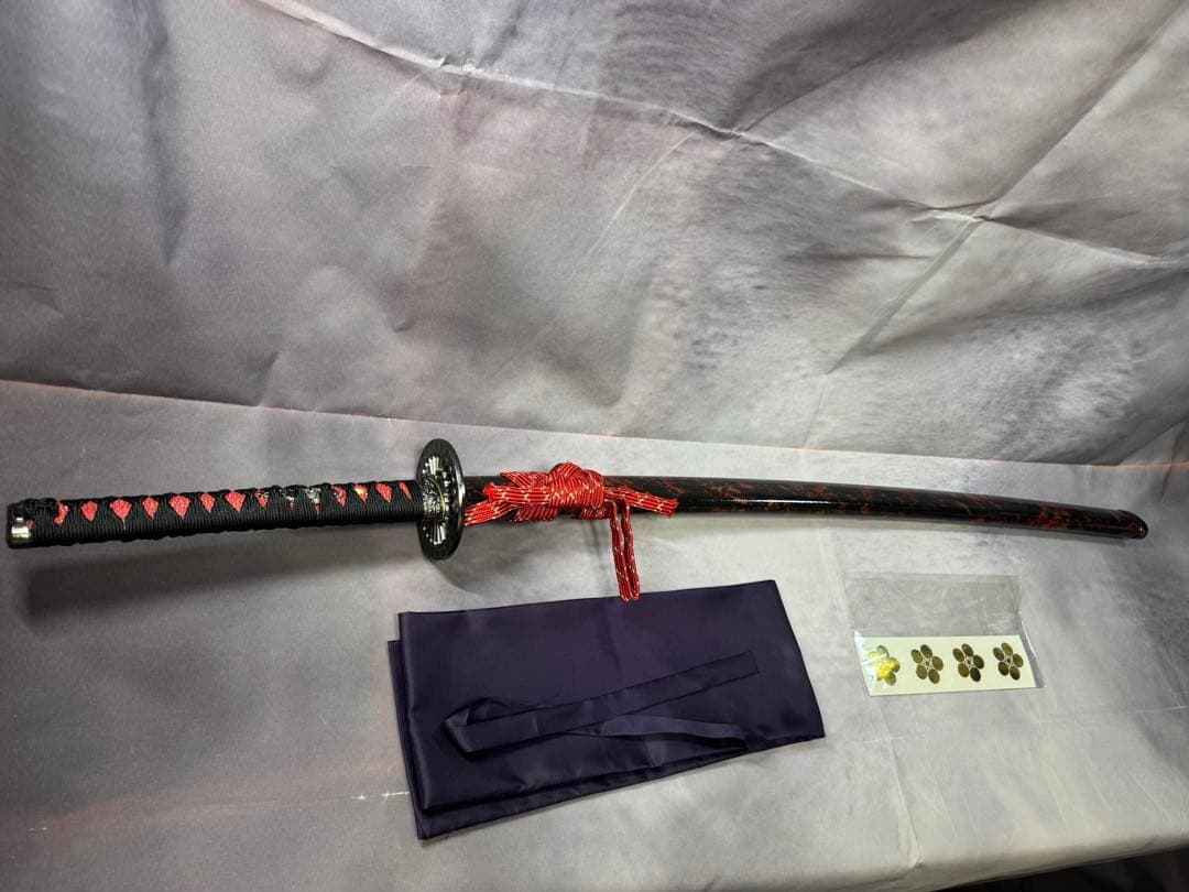 【鑑賞用模造刀】　前田慶次郎利益拵え　大輪鍔　三本杉刃文