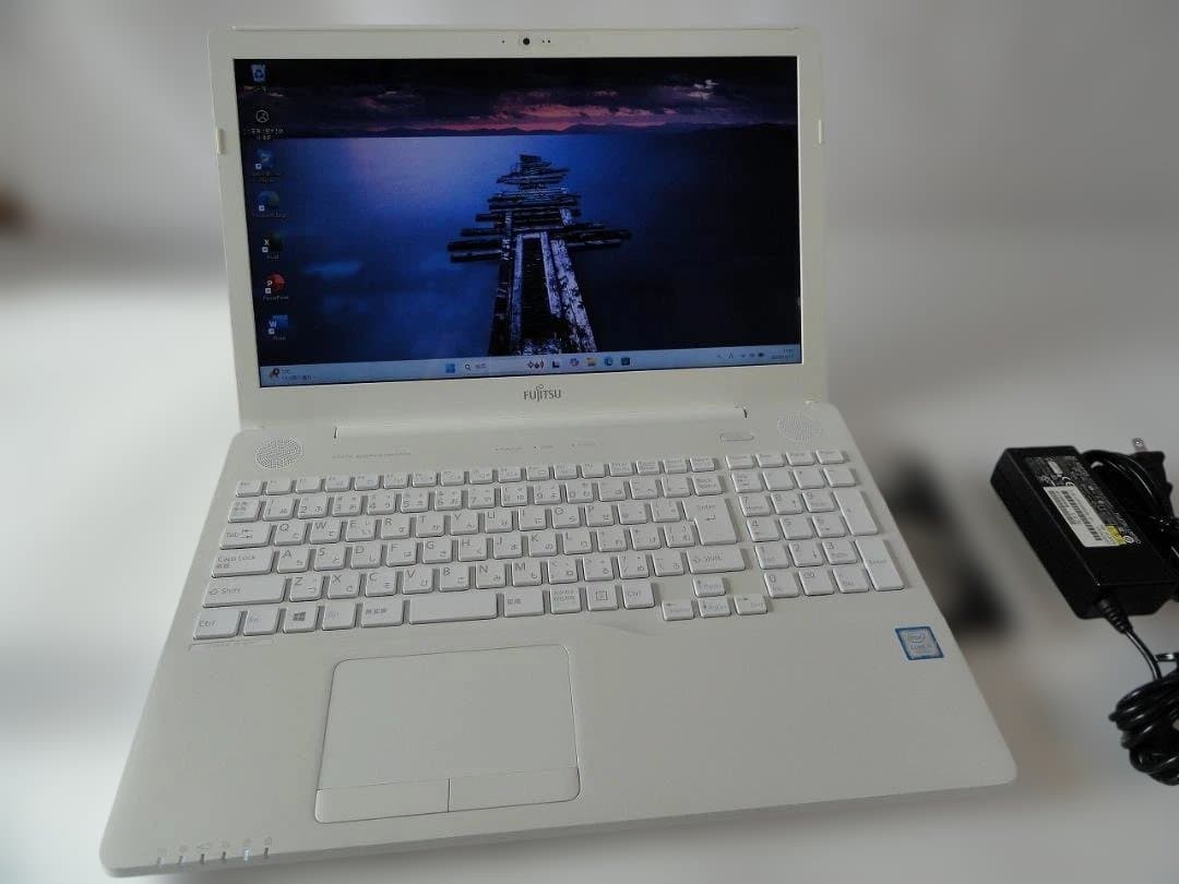 さ*催様 綺麗な 富士通Lifebook AH50/D2 Corei7- 770