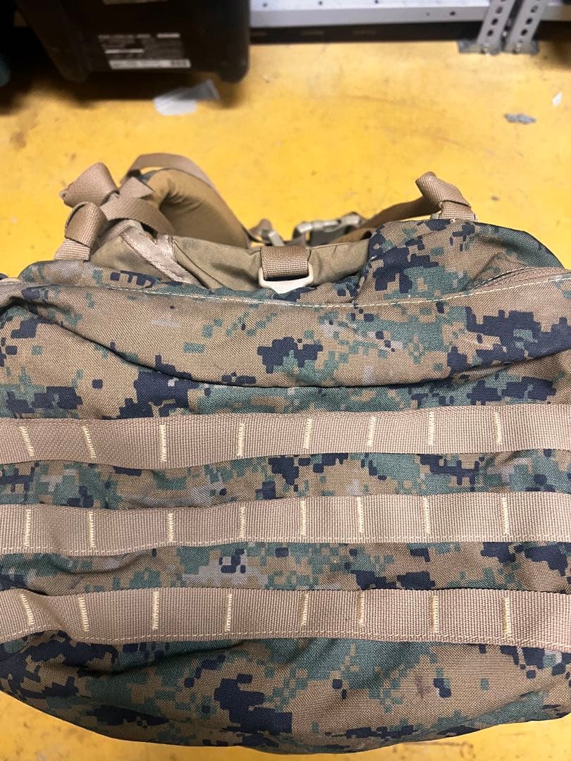 実物米海兵隊 100L超バックパック 大容量 モールシステム だいぶ赤字です。。