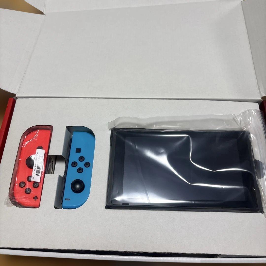 【任天堂Nintendo Switch 本体セット 青/赤　中古美品