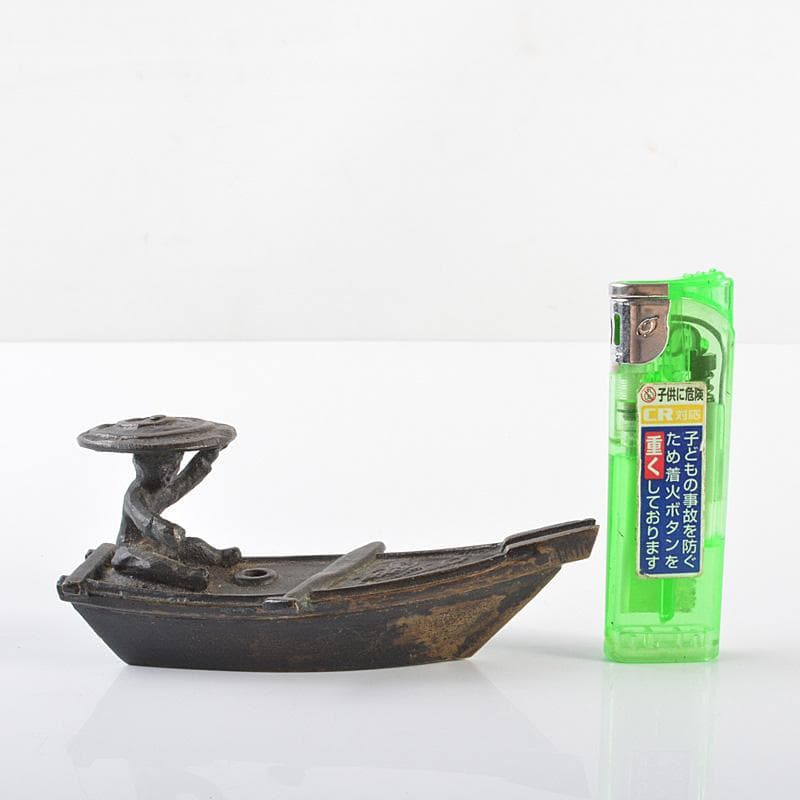 中国　書道具　古銅　舟に船頭　水滴　V　R6289