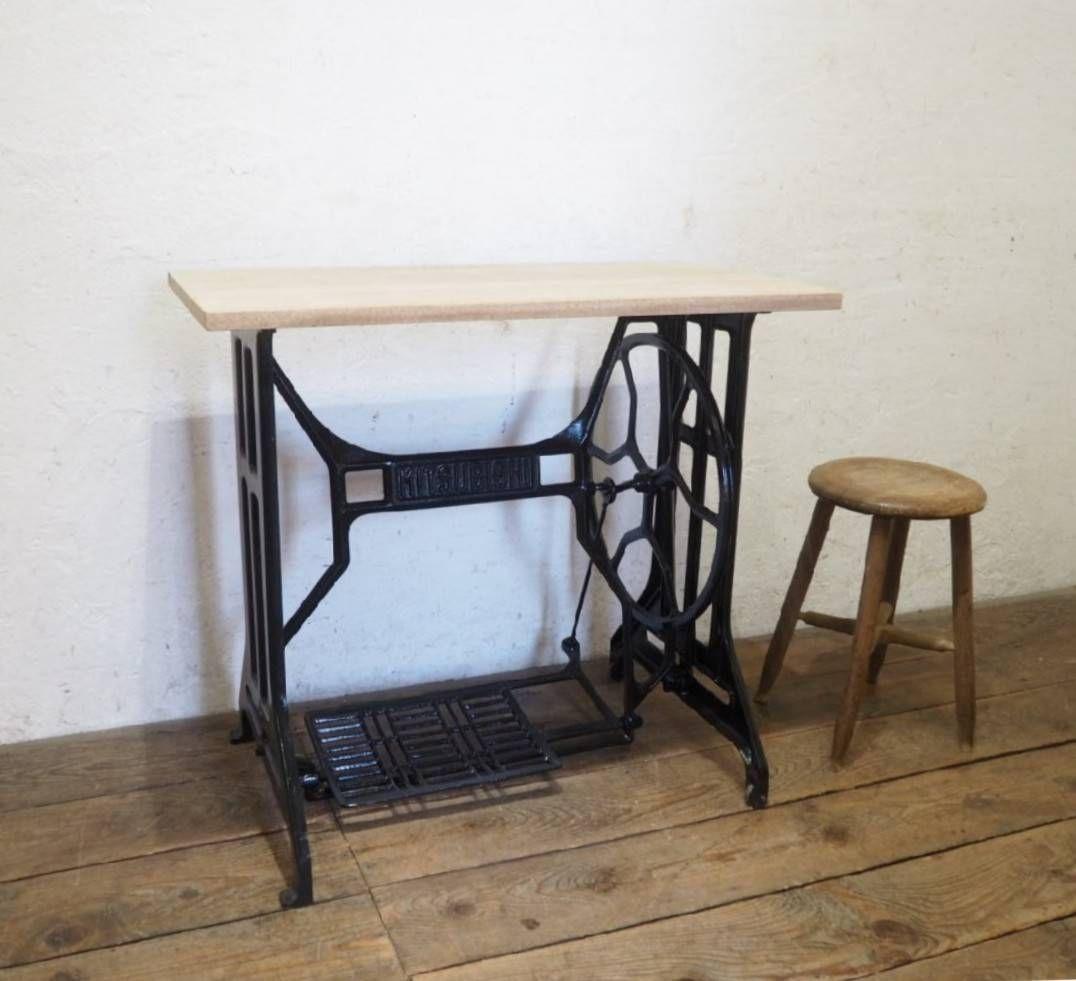 1162 黒ペンキのミシンテーブル　デスク　古家具　レトロ　リメイク　ビンテージ