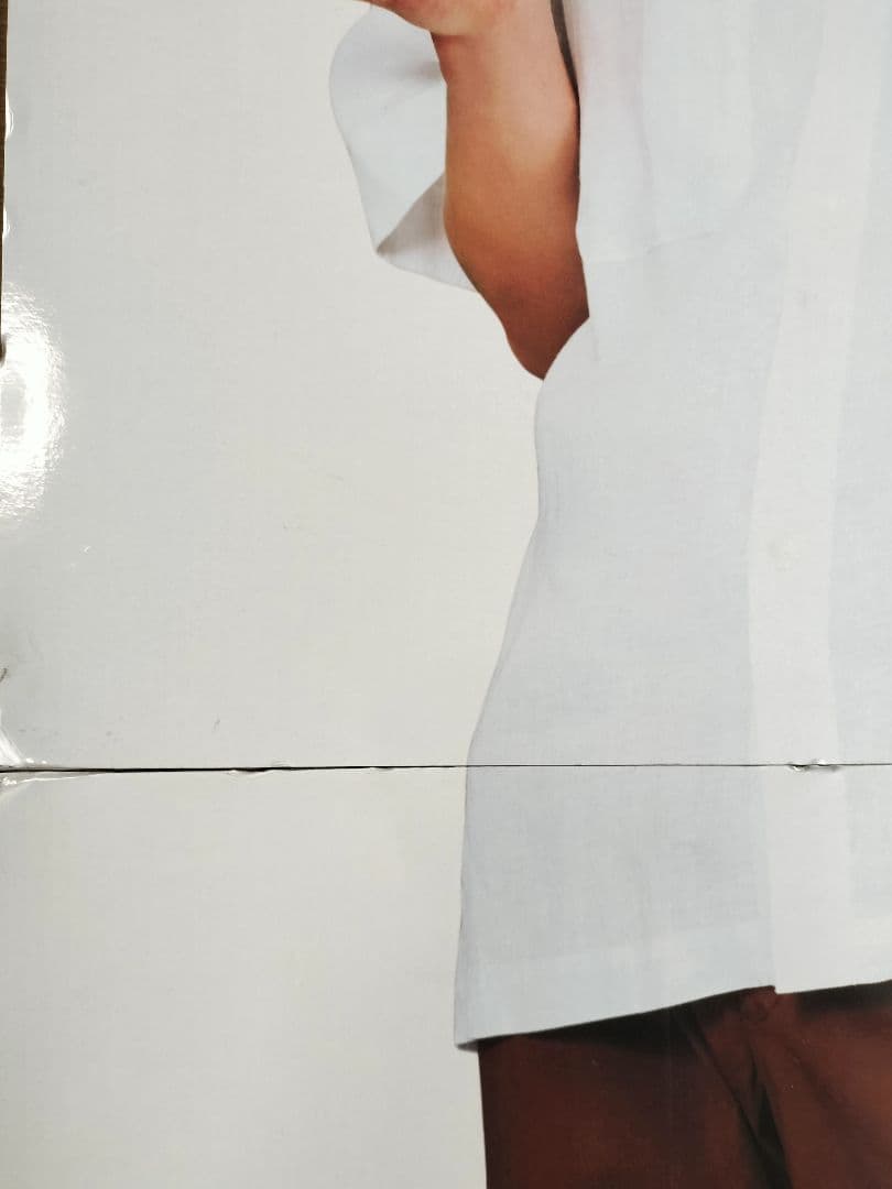 目黒蓮　午後の紅茶　等身大　パネル