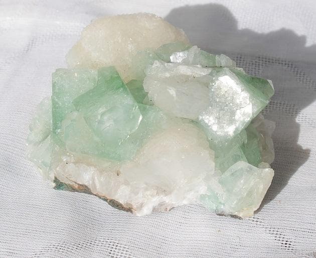 グリーンアポフィライト/ホワイトスティルバイト・原石ga11