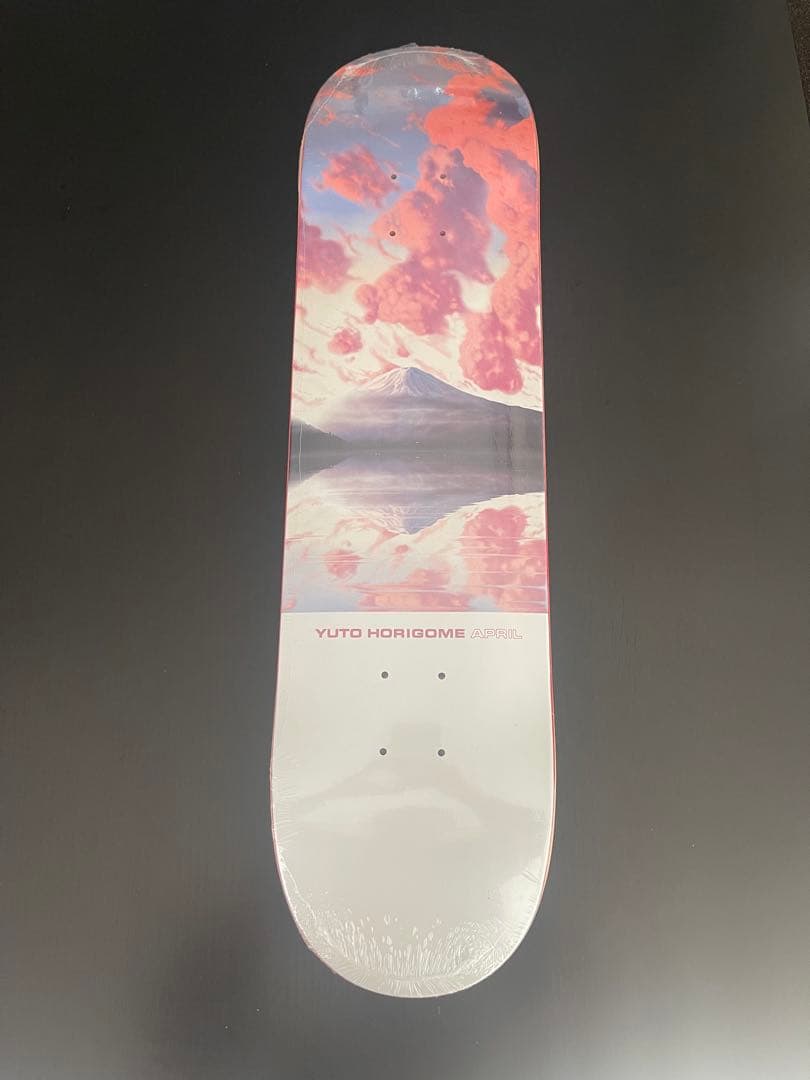 【未使用】エイプリル スケートボード デッキ　フジ　堀米 雄斗