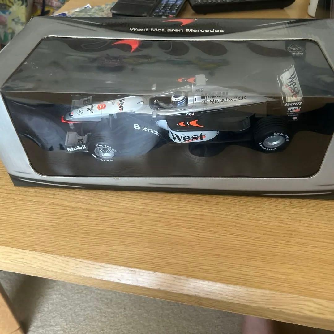 ミニカー West McLaren Mercedes