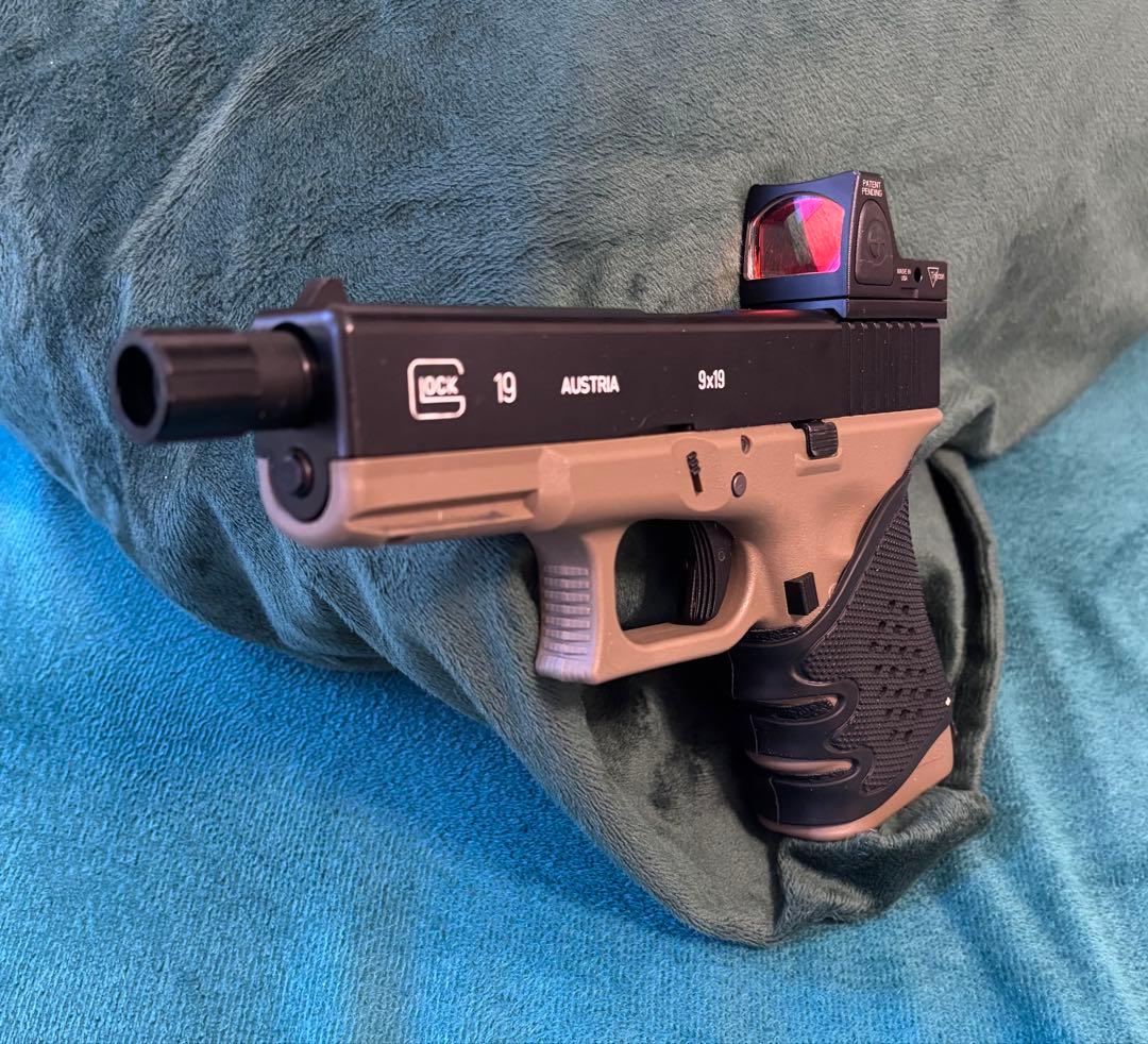 【カスタム済】東京マルイ Glock19 Gen3 ＋マイクロプロサイト付属