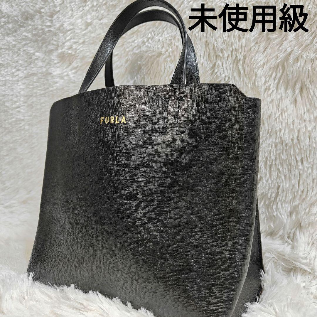 【未使用級】FURLA ブラック ミニハンドバッグ　黒 ブラック