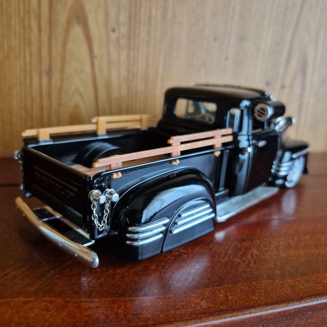 jadatoys 1951 シェビー ピックアップ ローライダー ミニカー