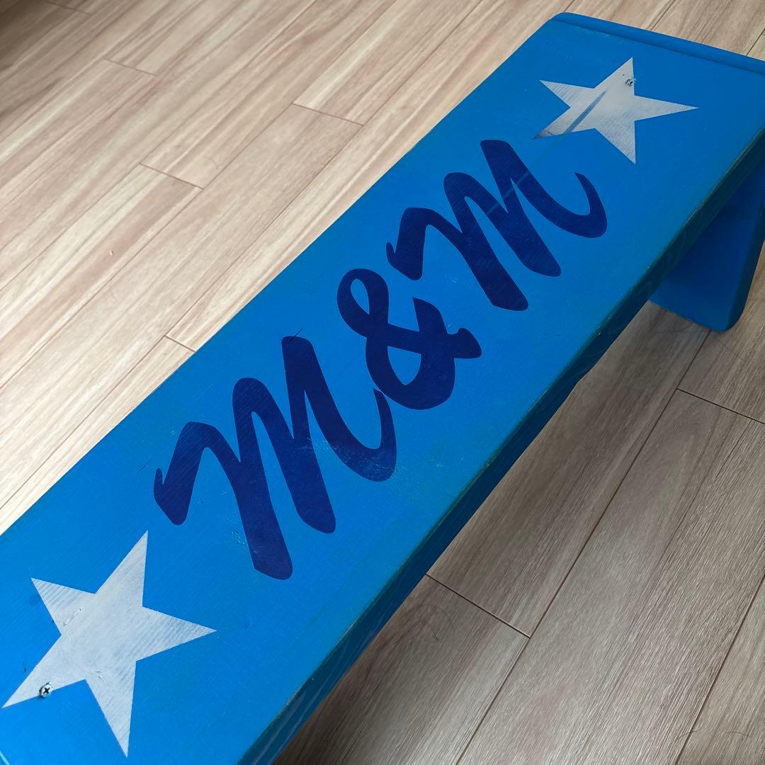 m&m custom performance furniture ベンチ